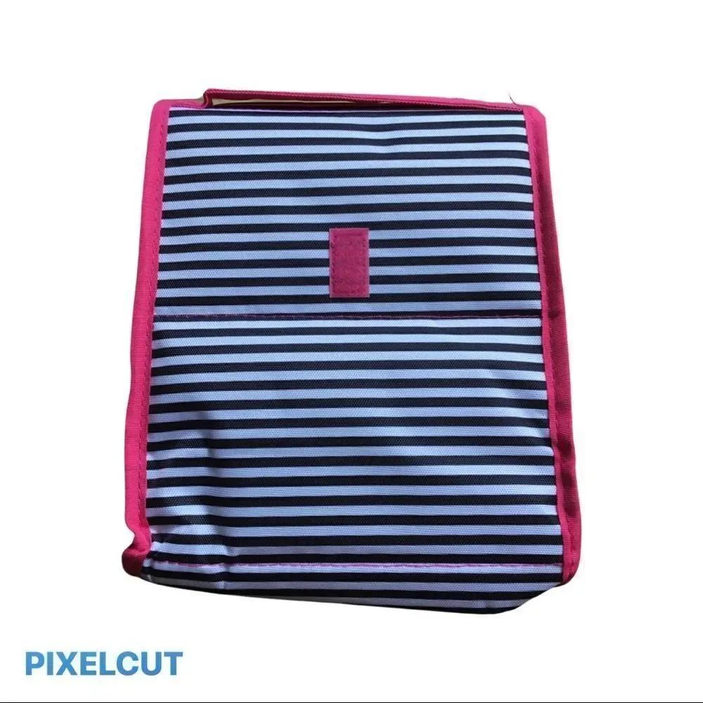 Packit freezable classic lunch box.